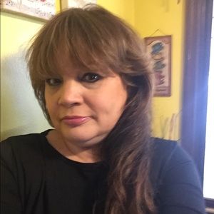 Meet your Posher, Deanna